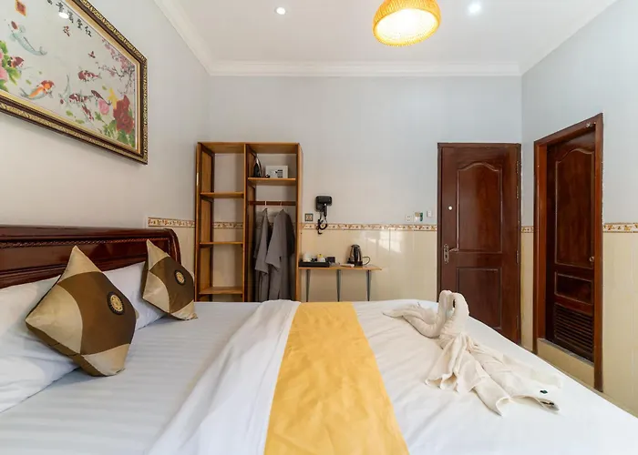 855 Homestay