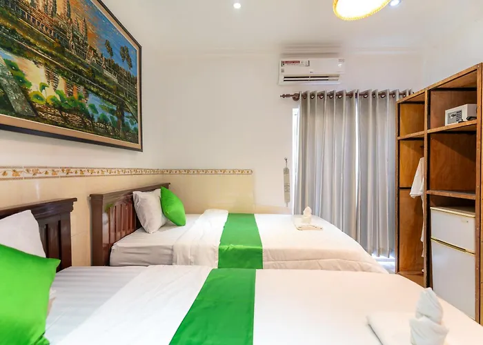 855 Homestay *